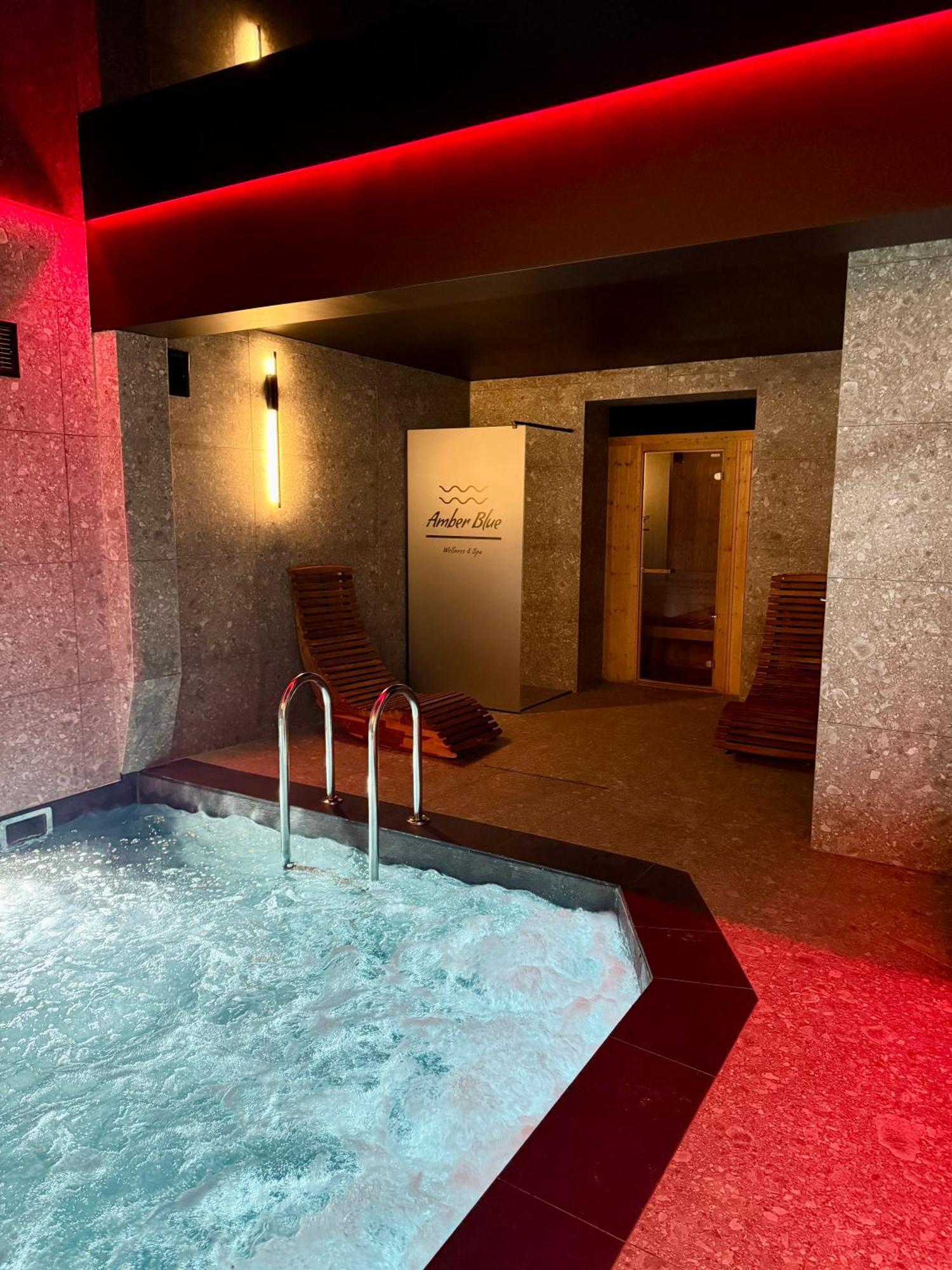 Amber Blue Wellness & Spa (Adults Only) Karwia Extérieur photo